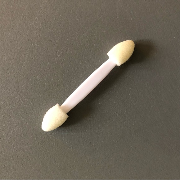 Dual Tip Foam Eyeshadow Applicators NEW - Picture 3 of 3